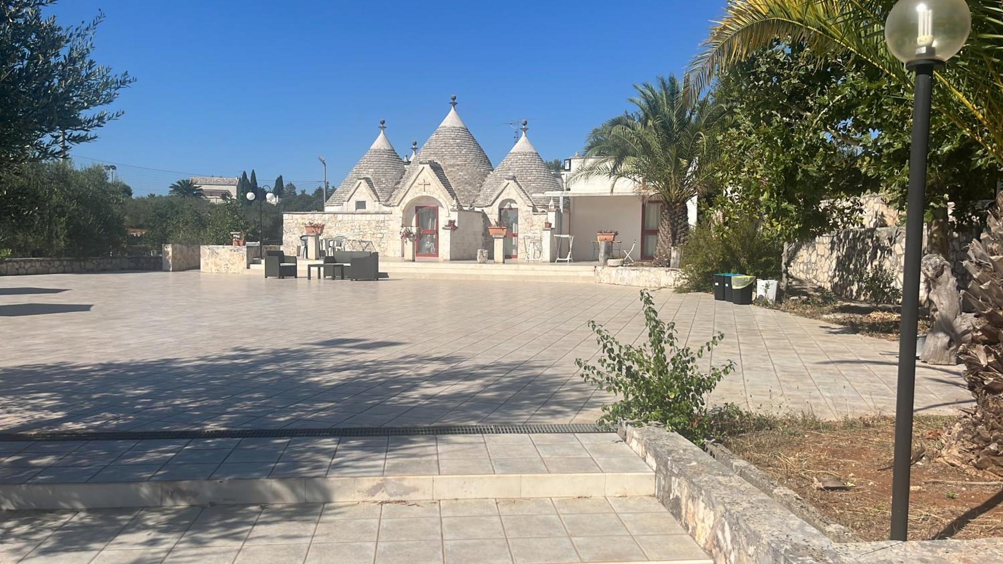 Апартаменты Trulli Del Boschetto Путиньяно Экстерьер фото